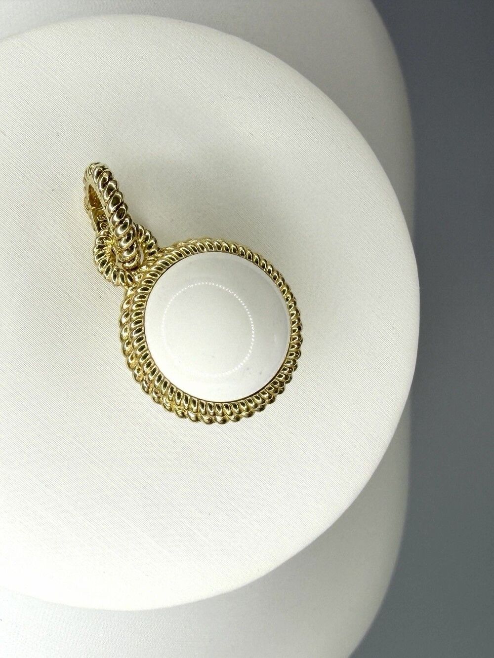 Judith Ripka 925 14K Gold Clad White Agate Enhancer Pendant w/ Box & Pouch